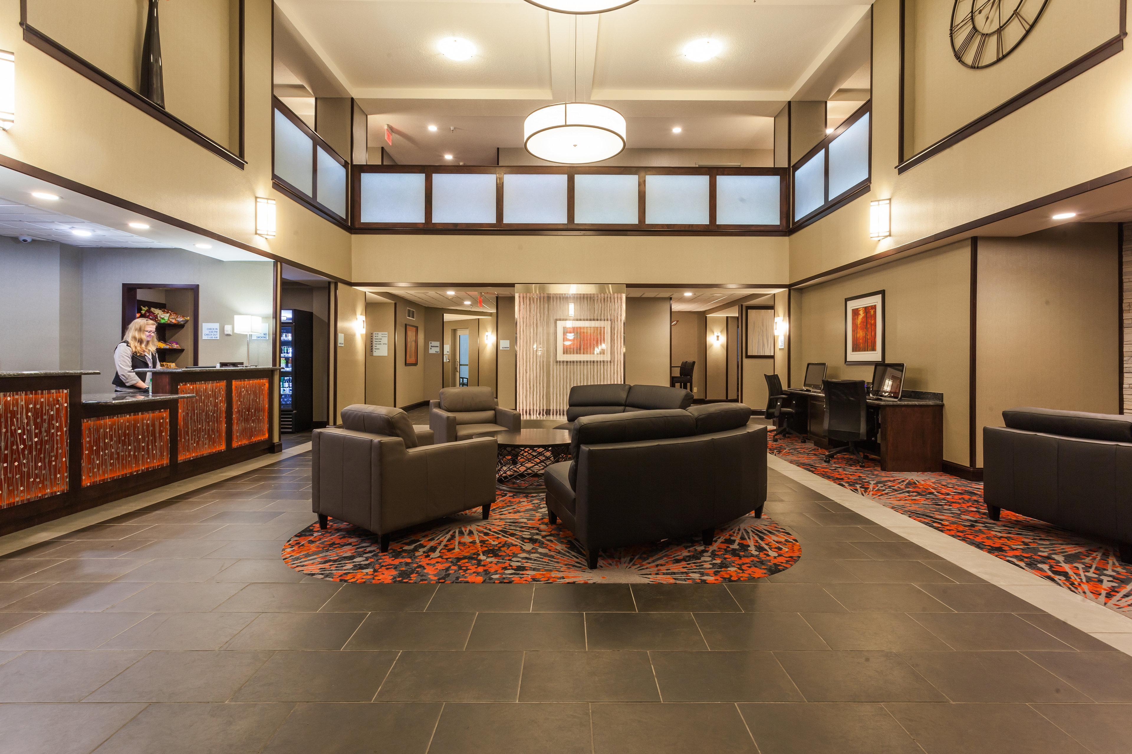 Holiday Inn Express & Suites Rapid City By Ihg Exterior foto